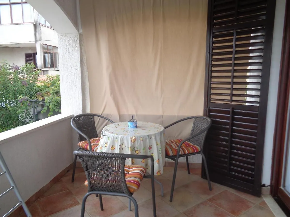 Good Apartment Zdenka - Porec Croatia